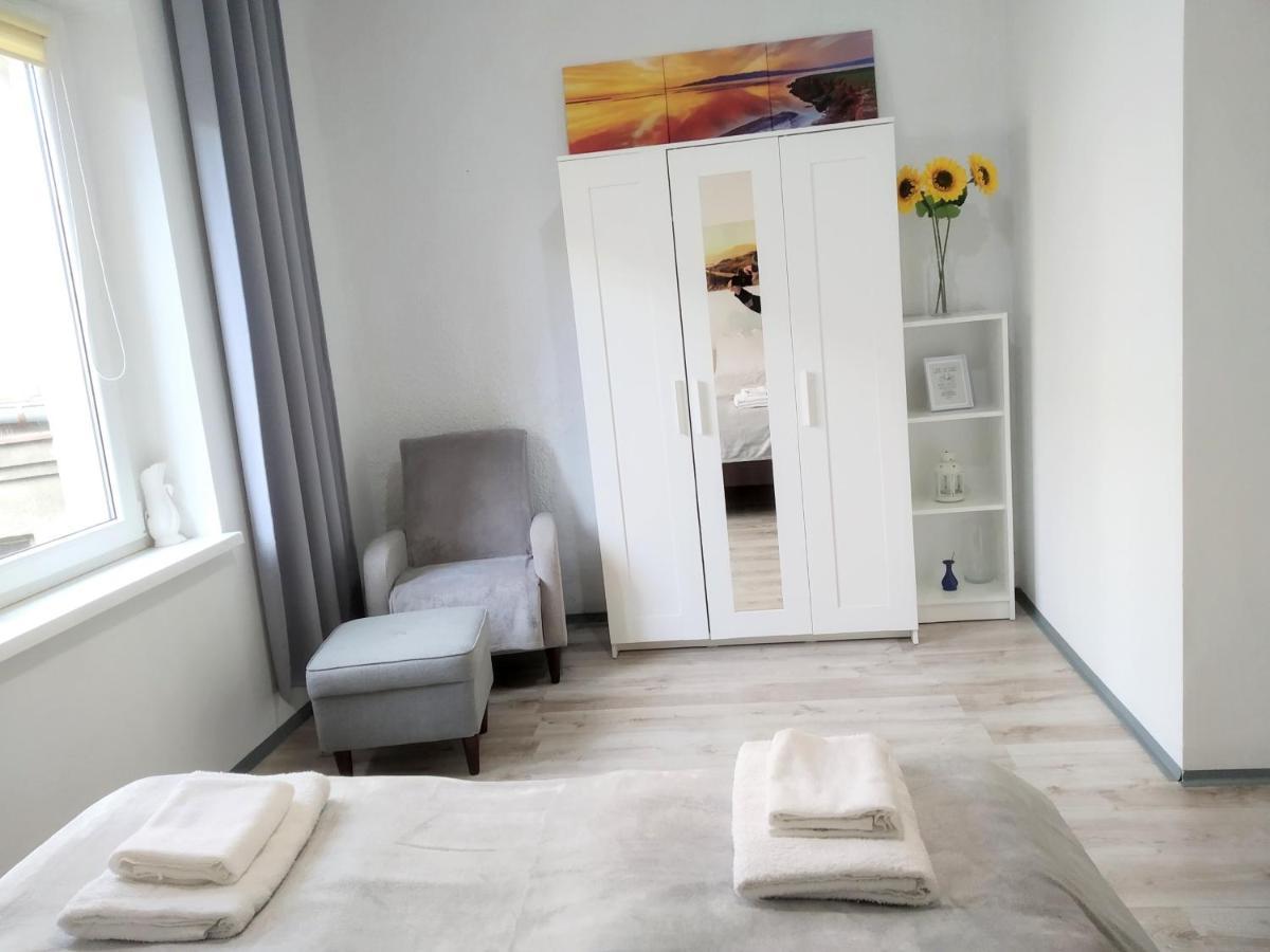 Zacisze Starowki Apartment Torun Exterior photo